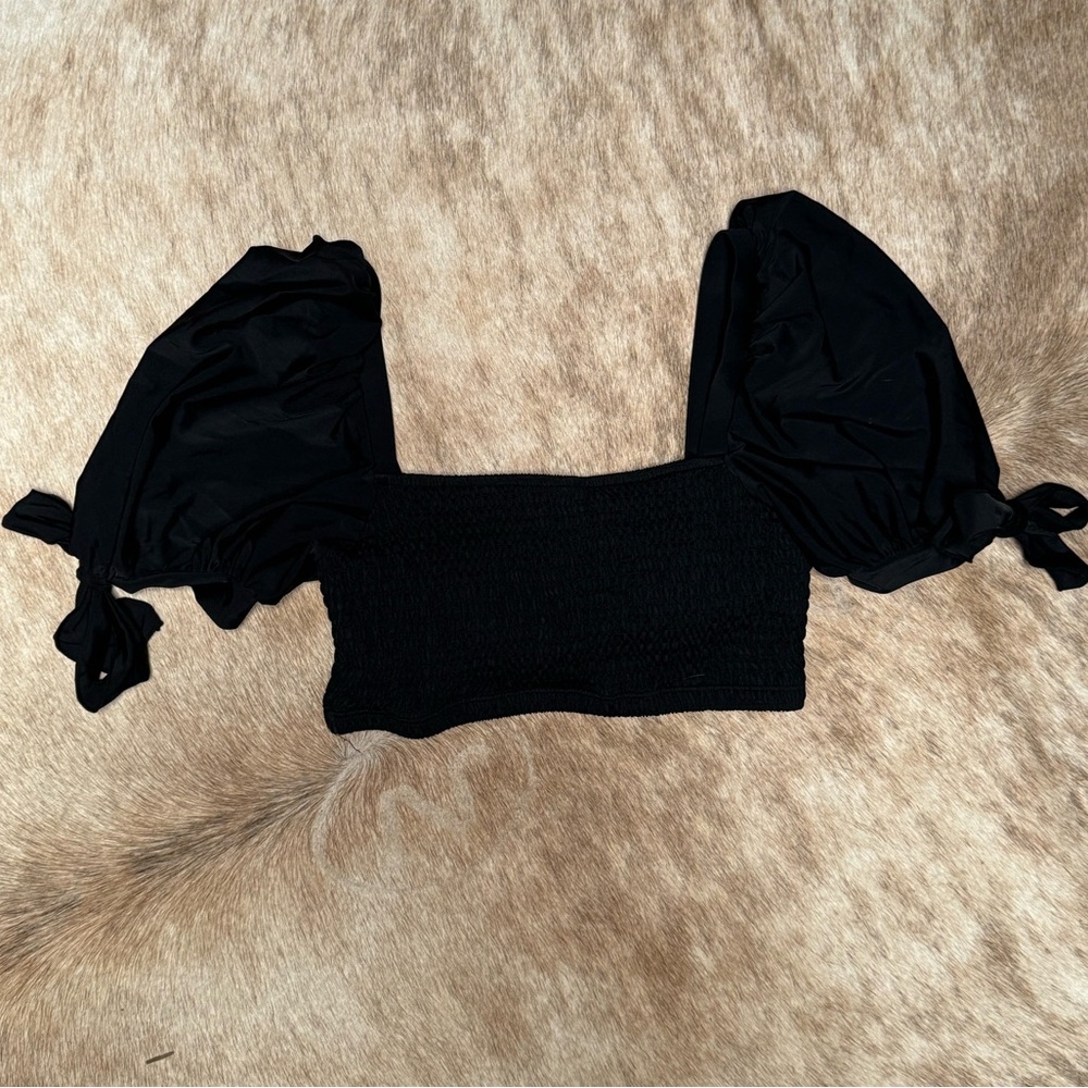 Elegant Black Puff Sleeve Top Large